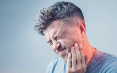 Болить зуб при натисканні – що робити?